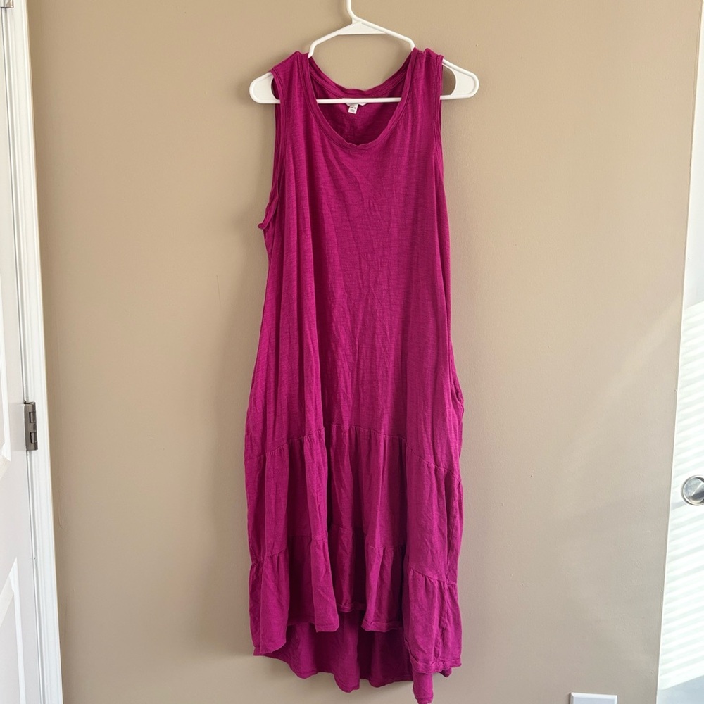 Sleeveless Magenta Dress